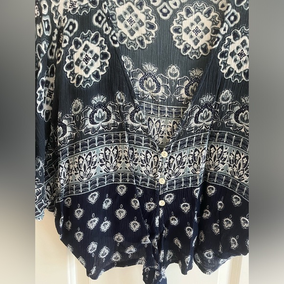 Patrons of Peace Blue Crop Top - Large - Picture 4 of 7